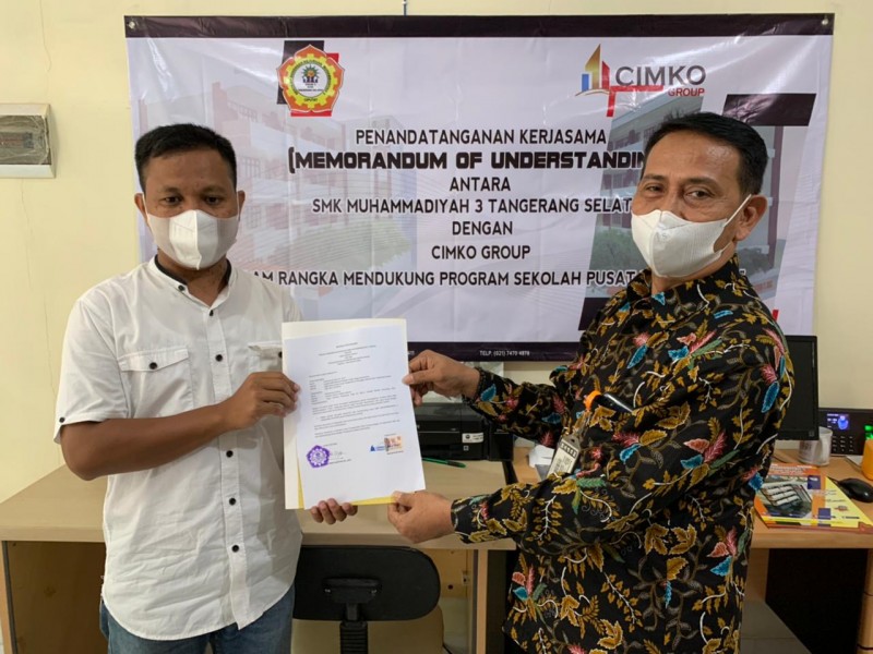 Foto MoU SMK Muhammadiyah 3 Tangerang Selatan dengan PT CIMKO Media Grup