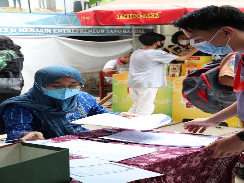 Foto Kegiatan Vaksin Covid-19 SMK Muhammadiyah 3 Tangerang Selatan